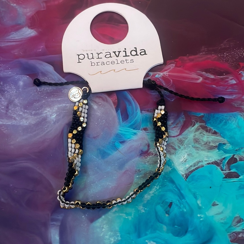 Pura vida woven seed bead with tags